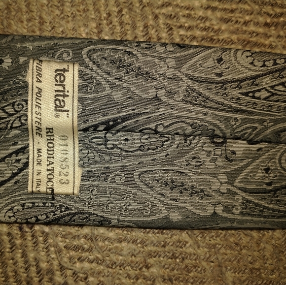 Men's vintage Terital Rhodiatoce Italian Necktie - Picture 2 of 3